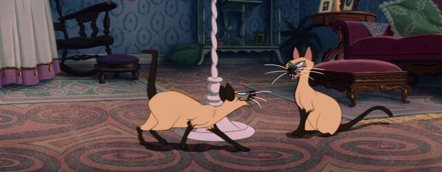 File:Lady-tramp-disneyscreencaps com-3892.jpg