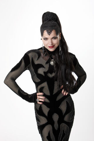 File:1PromoQueen6.jpg