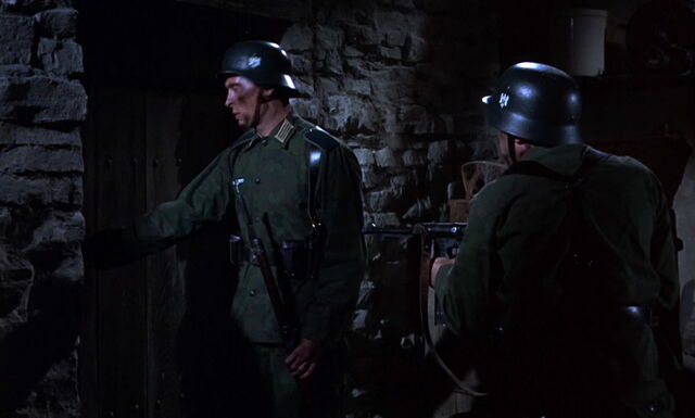 File:Bedknobs-broomsticks-disneyscreencaps.com-13929.jpg