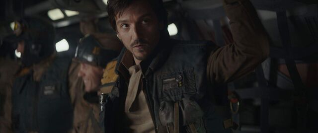File:Rogue-One-A-Star-Wars-Story-Diego-Luna-as-Cassian-Andor-2.jpg