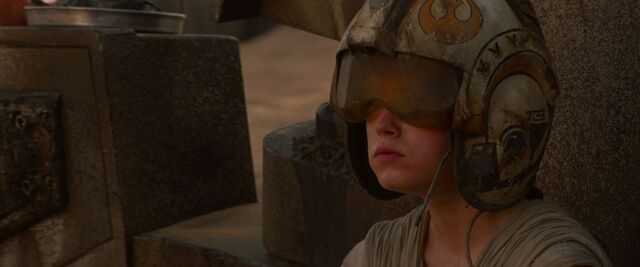 File:Rey Rebel Pilot Helmet.jpg