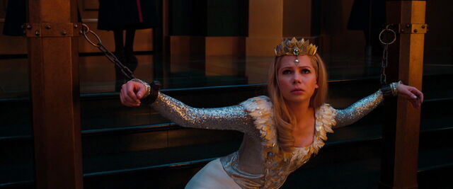 File:Oz-great-powerful-disneyscreencaps.com-12457.jpg