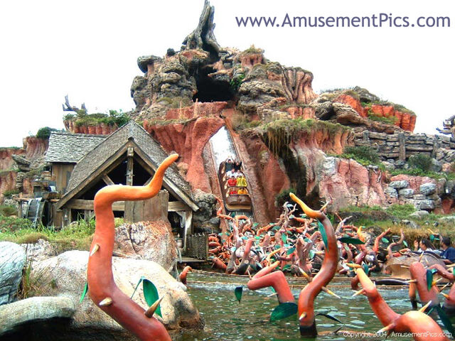 File:Splash Mountain 800.jpg