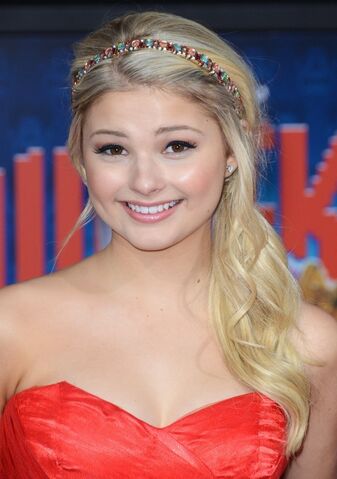 File:Stefanie Scott 2.jpg