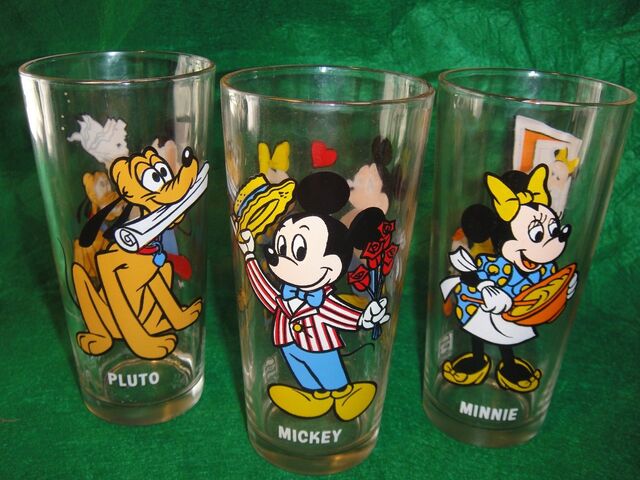 File:Disney Pepsi Collectors.jpg