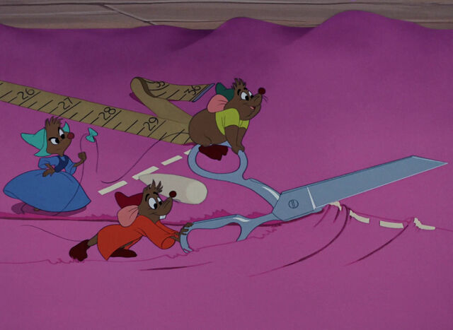File:Cinderella-disneyscreencaps.com-4216.jpg