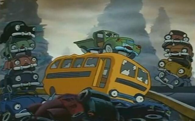 File:JunkCars5.jpg