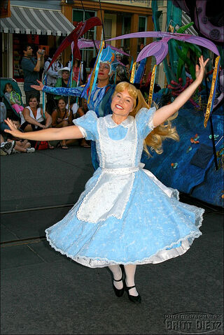 File:Alicepod.jpg