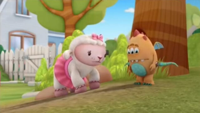 File:Lambie and charlie.jpg