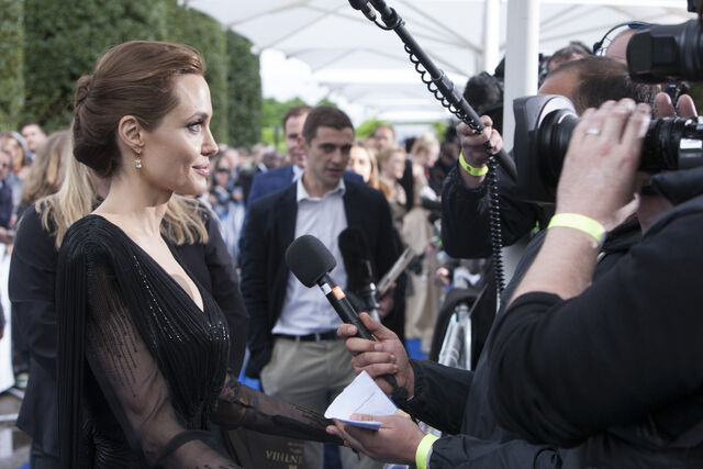 File:WorldofMaleficent jolie3.jpg
