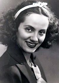 AdrianaCaselottisw.jpg