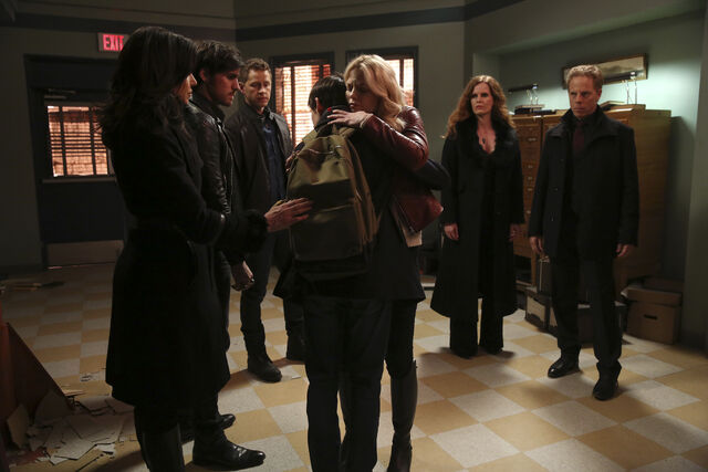 File:OUAT S5 20 11.jpg