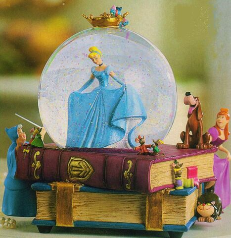 File:1000px-Cinderella 004-1.jpg