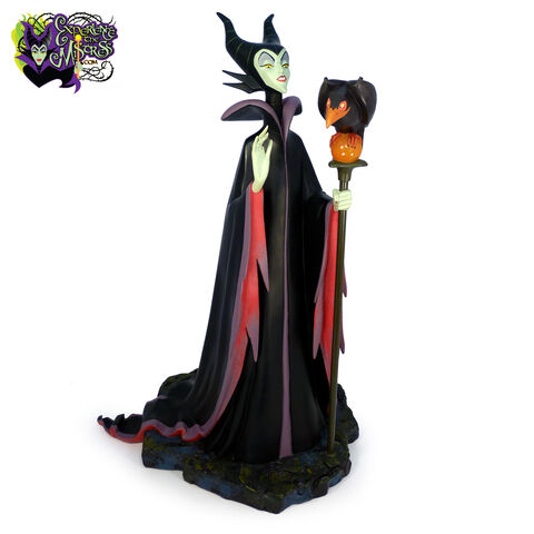 File:Maleficent Statue 1.jpg