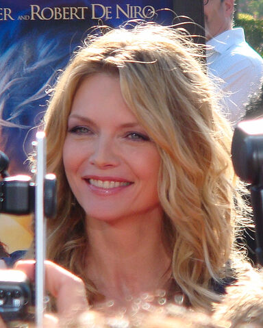 File:Michelle Pfeiffer 2007.jpg