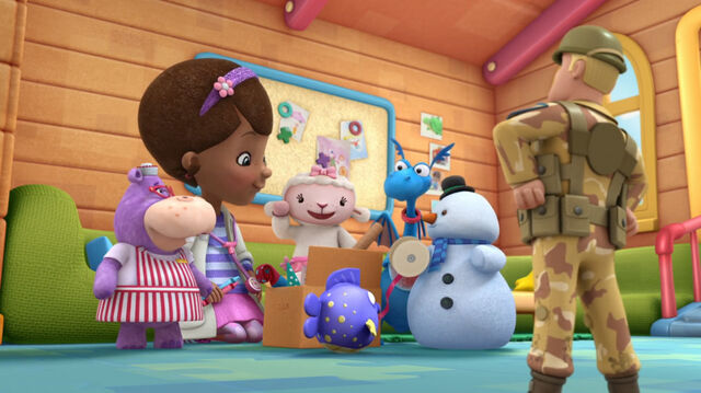 File:Lambie says yes sir.jpg