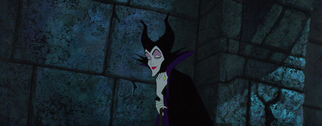 Файл:Sleeping-beauty-disneyscreencaps.com-7230.jpg