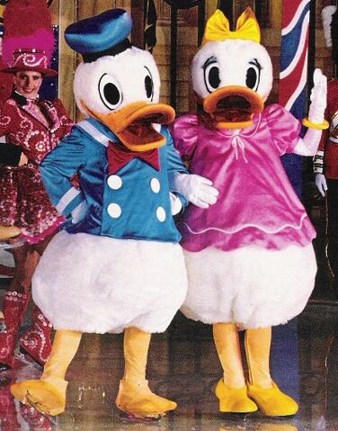 File:DonaldAndDaisyOnIce.jpg