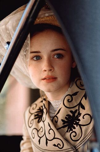 File:Winnie Foster in the Carriage.jpg