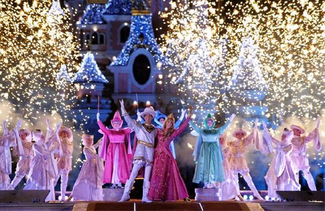 File:Le Voeu de Noël de la Princesse Aurore.jpg