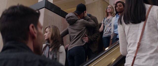 File:Cap2 3407.jpg