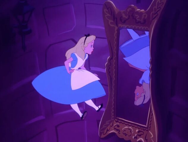 File:Alice-in-Wonderland Alice-4.jpg