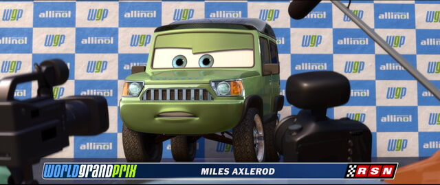 File:Cars2-disneyscreencaps.com-7122.jpg