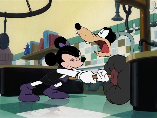File:Minnie pulling Goofy out.jpg
