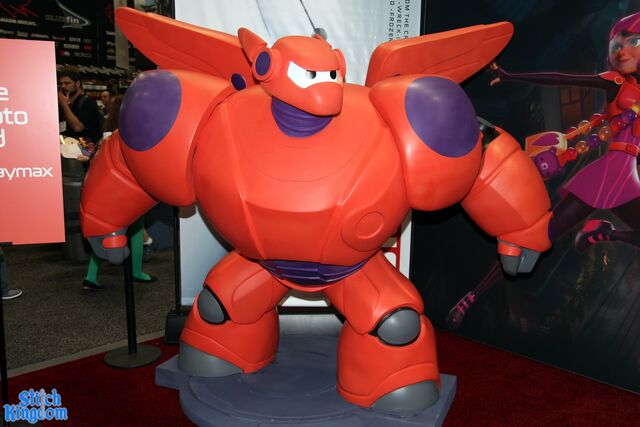 File:Baymax statue.jpg