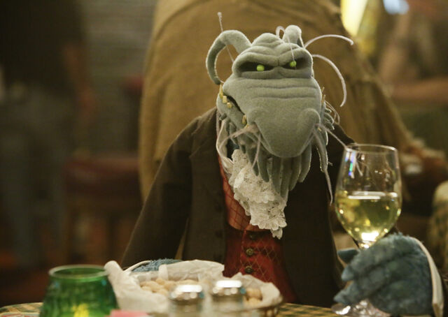 File:Episode 104 (6).jpeg