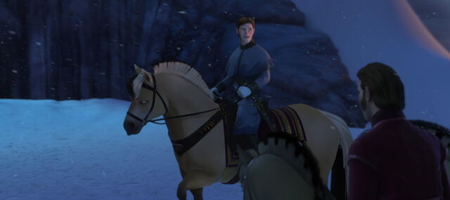 File:Hans-sitron-arrivying-ice-palace.jpg