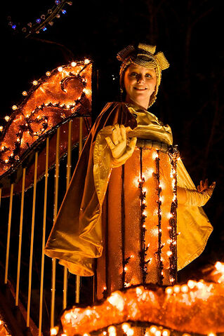 File:Golden Harp DLP.jpg