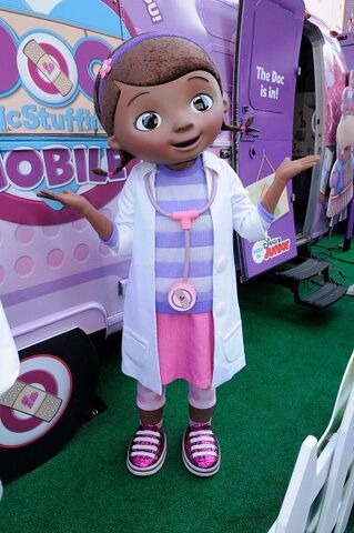 File:Disney’s-Doc-McStuffins-On-Tour-In-The-Doc-Mobile.jpg