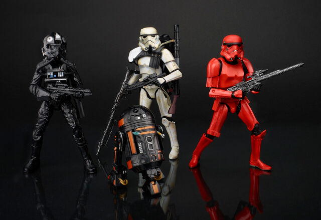 File:Entertainment-Earth 4-Pack.jpg