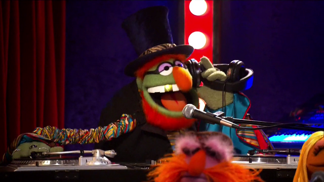 File:TheMuppets-S01E05-DrTeeth.png