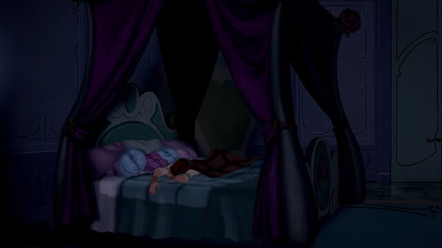 File:Beauty-and-the-beast-disneyscreencaps.com-2852.jpg