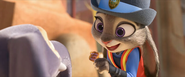 File:Zootopia Judy with Finnick.jpg