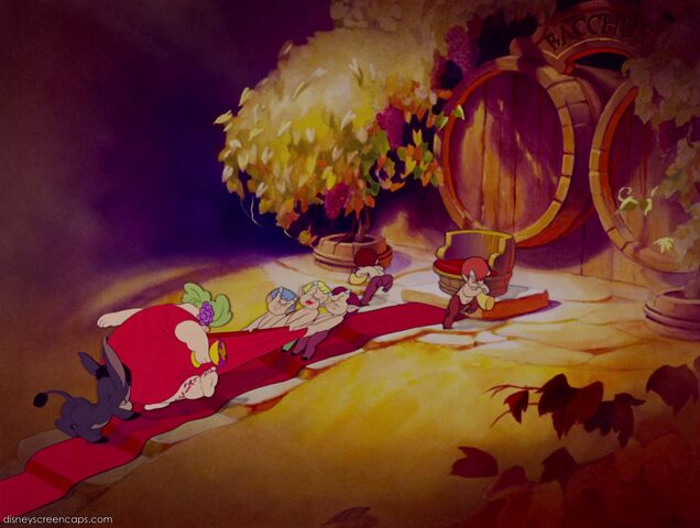 File:Fantasia-disneyscreencaps com-6700.jpg