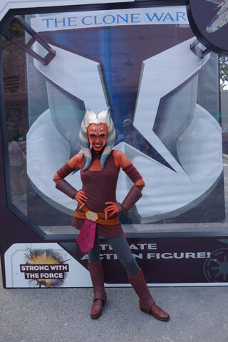 File:Ahsoka-tano-star-wars-weekends-2013-2.jpg