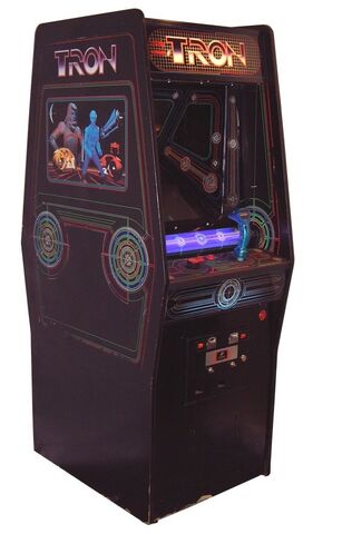 File:Tron (Arcade Game).jpg