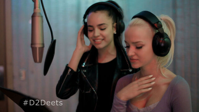 File:Descendants 2 - Photography - Soifa Carson and Dove Cameron.jpg