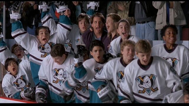 File:D2-the-mighty-ducks-the-mighty-duck-movies-12301301-853-4801.jpg