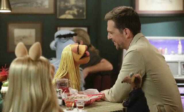 File:Episode 104 (14).jpeg