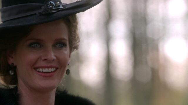 File:Once Upon a Time - 5x08 - Birth - Zelena Smiling.jpg