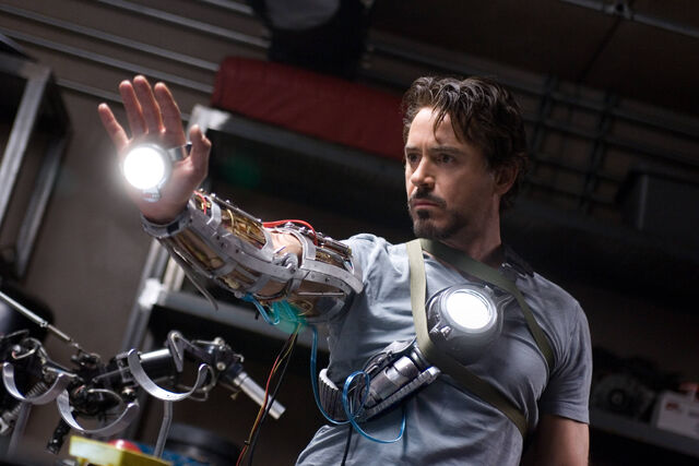 File:TonyTestingThruster-IM.jpg