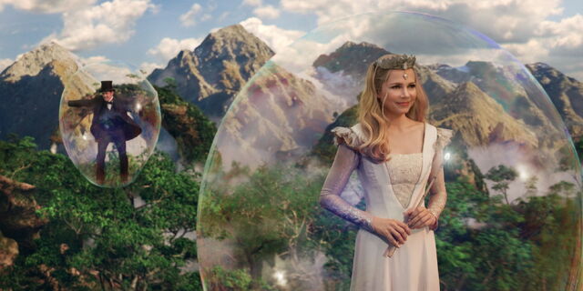 File:Oz the Great and Powerful 16.jpg