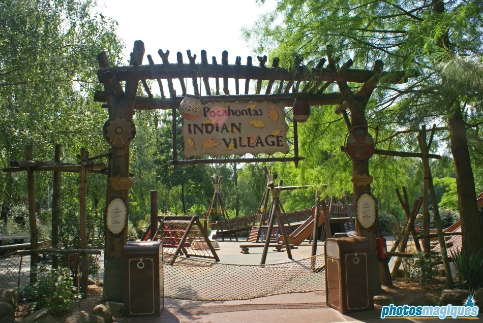Pocahontas Indian Village Disney Wiki FANDOM powered by Wikia