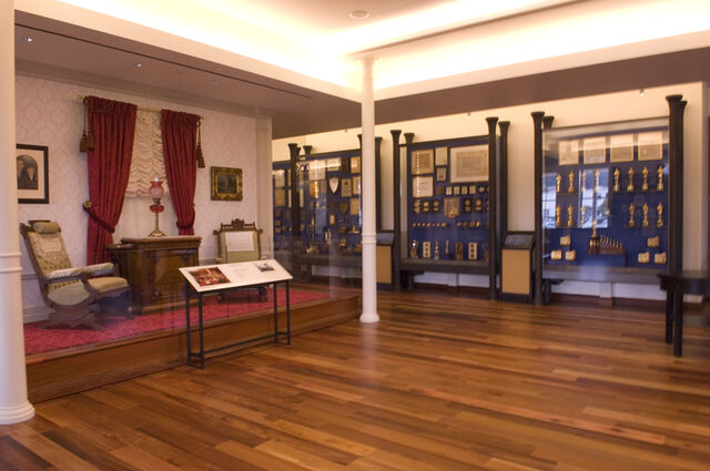 File:DisneyMuseumMP 04.jpg