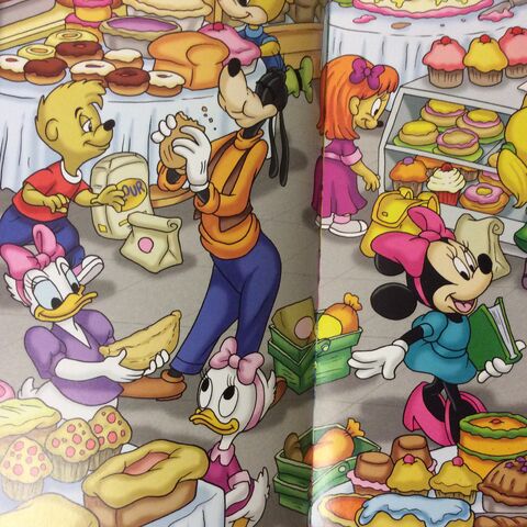 File:Webbyminnie.jpg