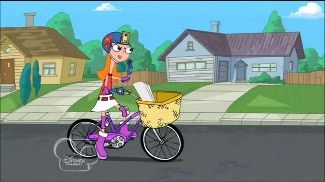 File:Candace in the bike.jpg